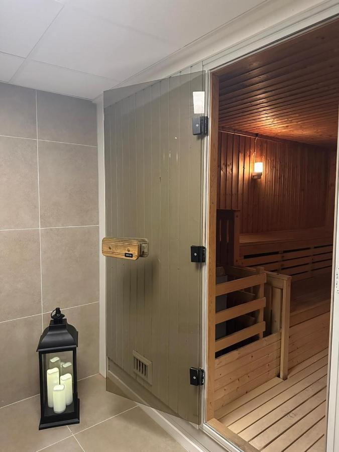 Almnaes Park Hotel Södertälje Exteriér fotografie